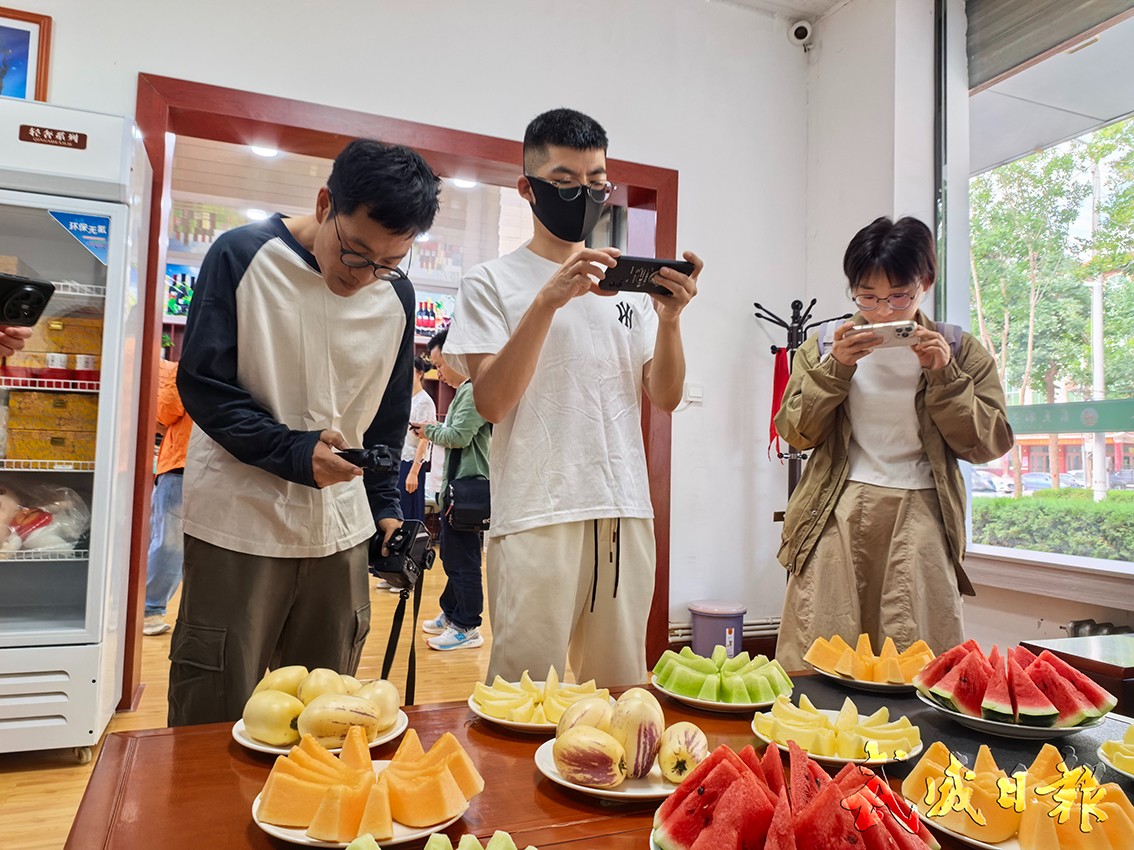 组图二.jpg